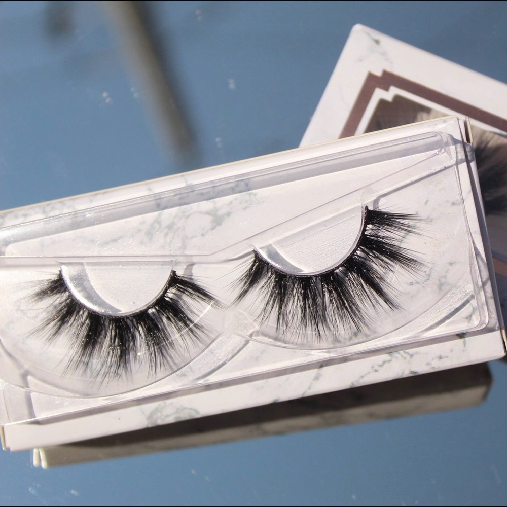 Faux mink lashes